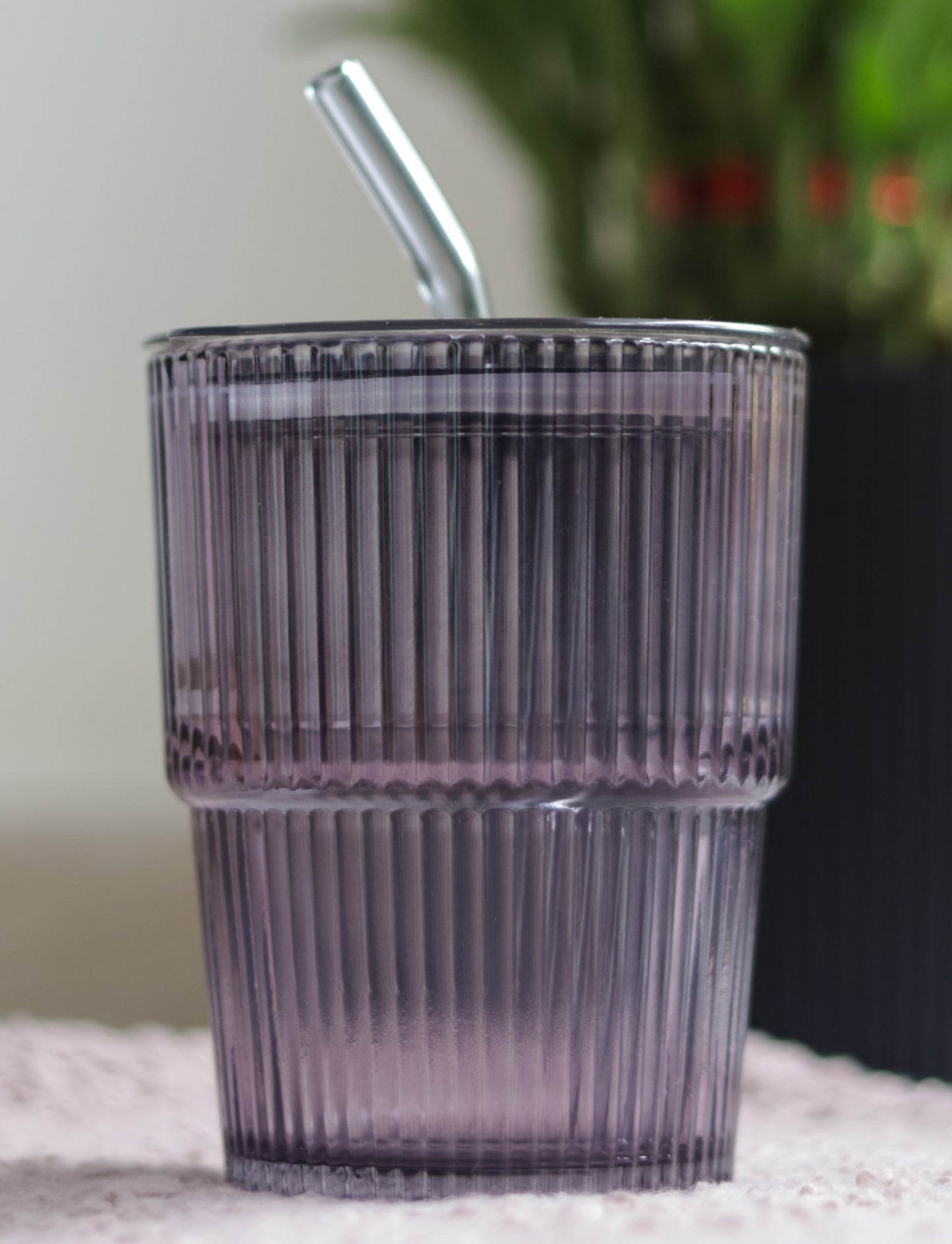 Premium Spill-Proof Glass Tumbler/Mug with Lid and Straw